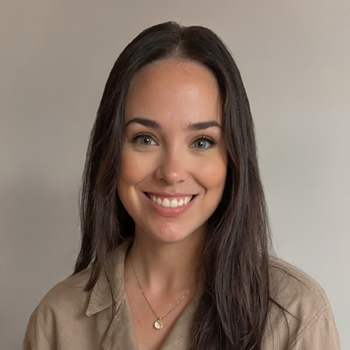 Kelsey Roe - Customer Service Specialist